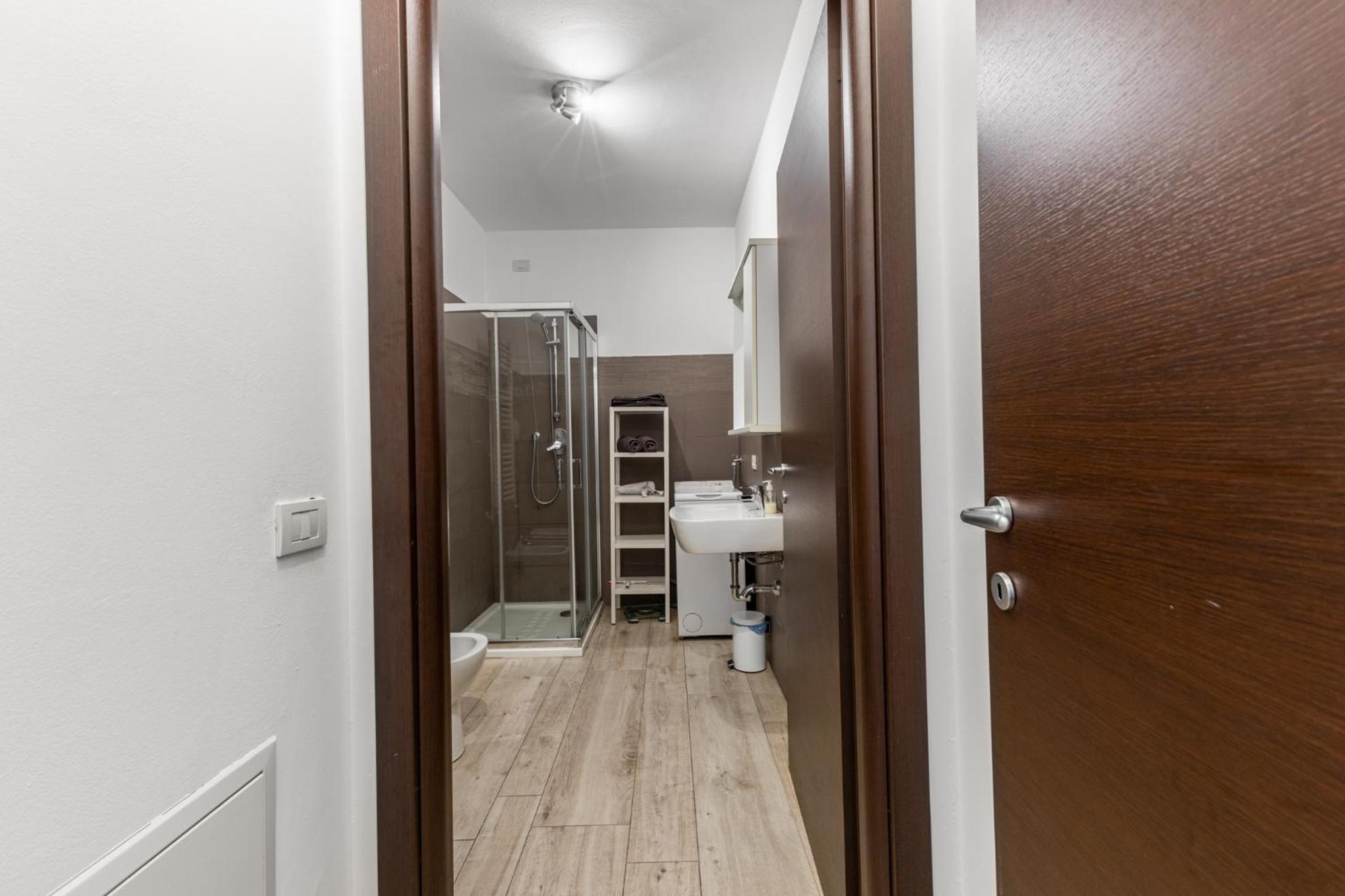 Monolocale Con Balcone Self Check In Milano Sempione Apartment Exterior photo